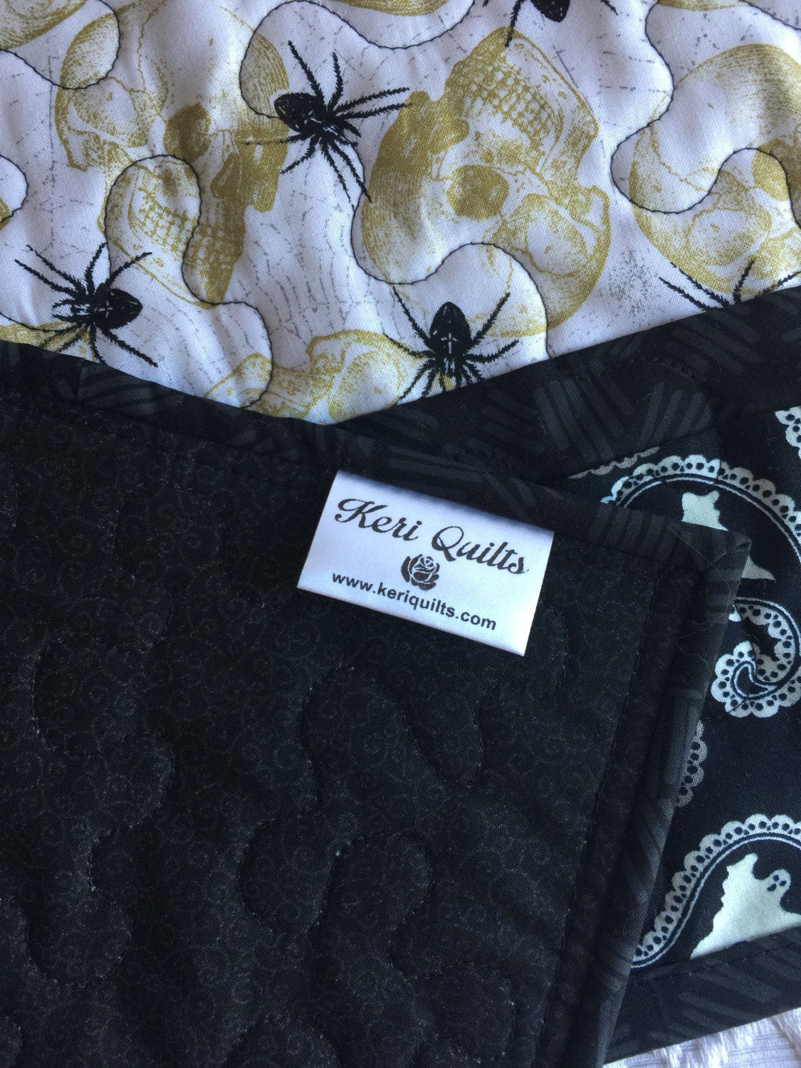 Halloween Table Runner Quilt, Spiders, Ghosts, Skulls Table Topper Quilt, Black, White, Glow in the Dark, Handmade