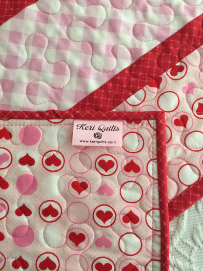 Valentine Table Runner Quilt, Hearts, Pink, Red, Handmade Quilt