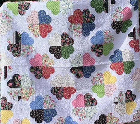 Clover by Cluck Cluck Sew, Quilt Pattern, Allison Harris, Crib, Throw, Twin, Queen, Layer Cake