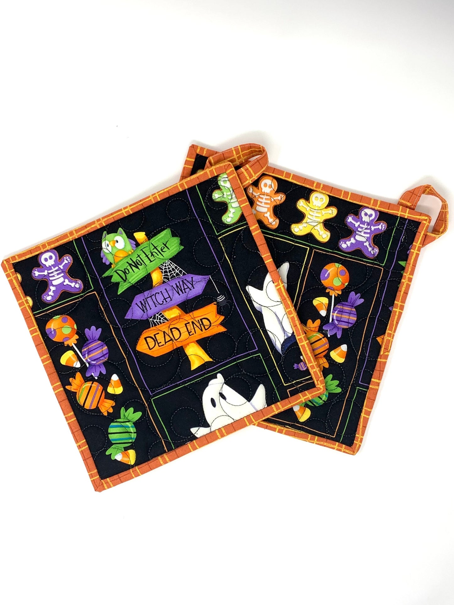 Halloween Pot Holder, Set of 2, Large 9x9, Hanging Loop, Orange, Black, Mini Quilt