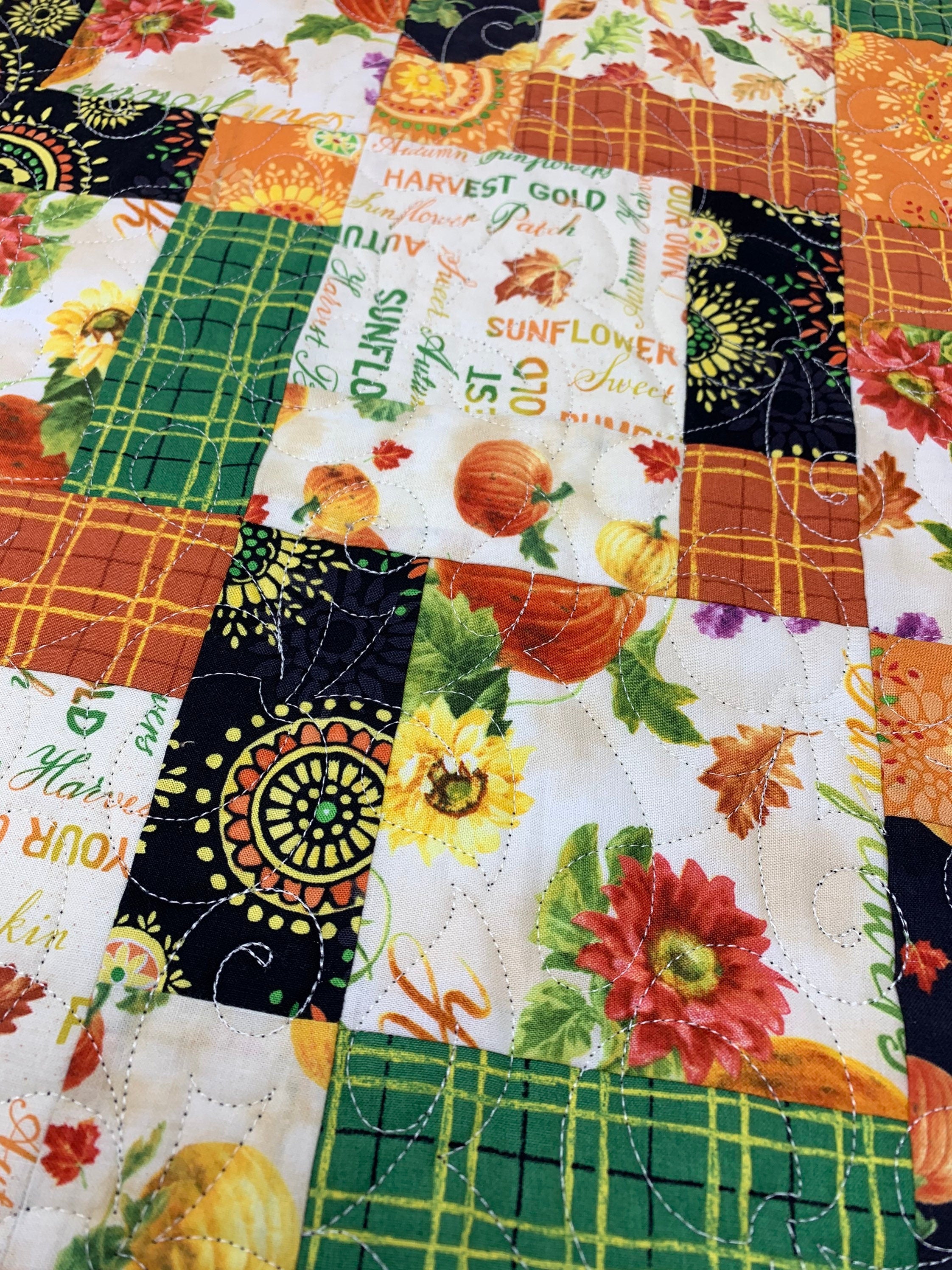 Factory Handmade Table Runner for Sale, Autumn Table Runner, Fall Table Runner, Table Runners for Sale, Sunflower, Quilts for Sale Handmade